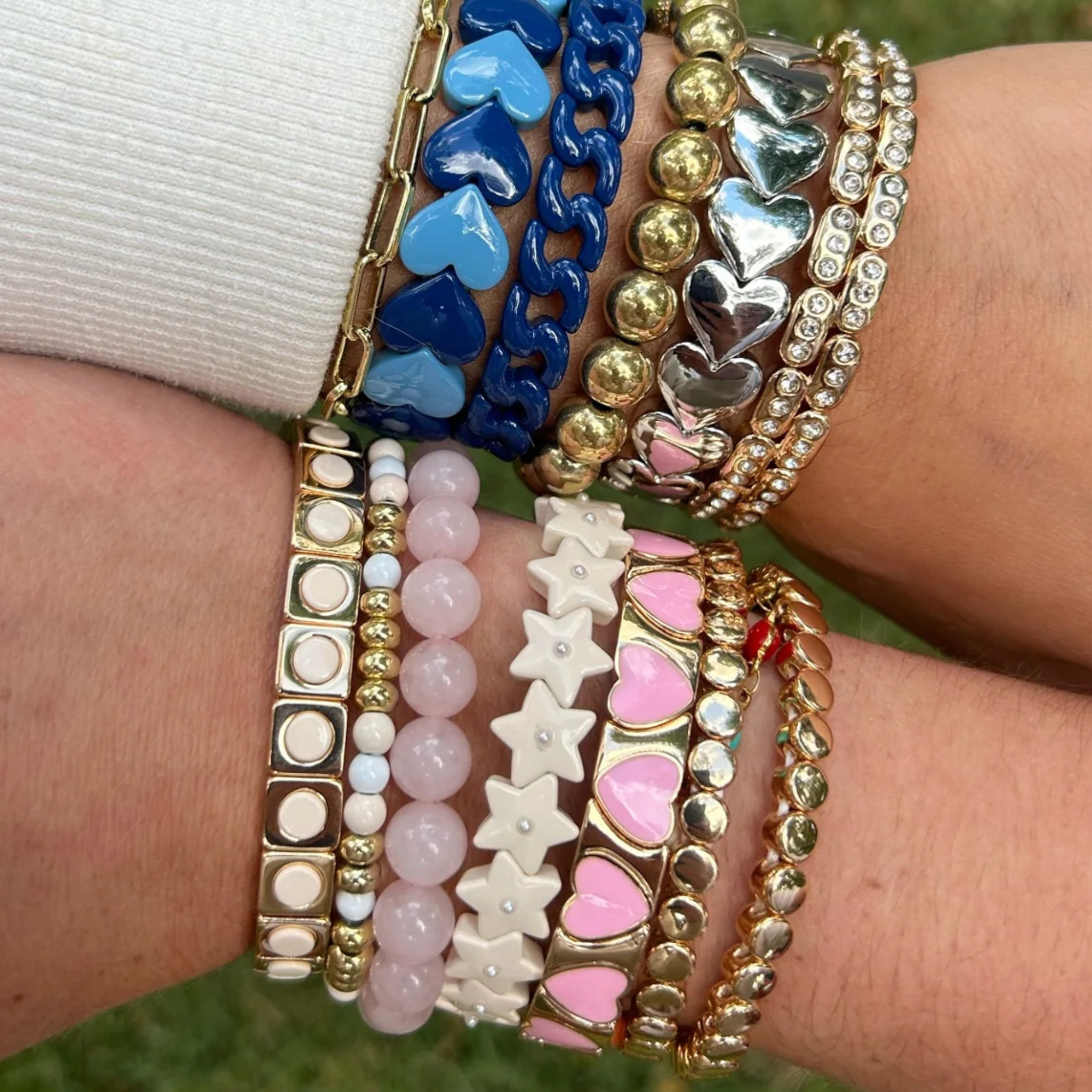 The Pink Hearts Bracelet - Let's Bag It