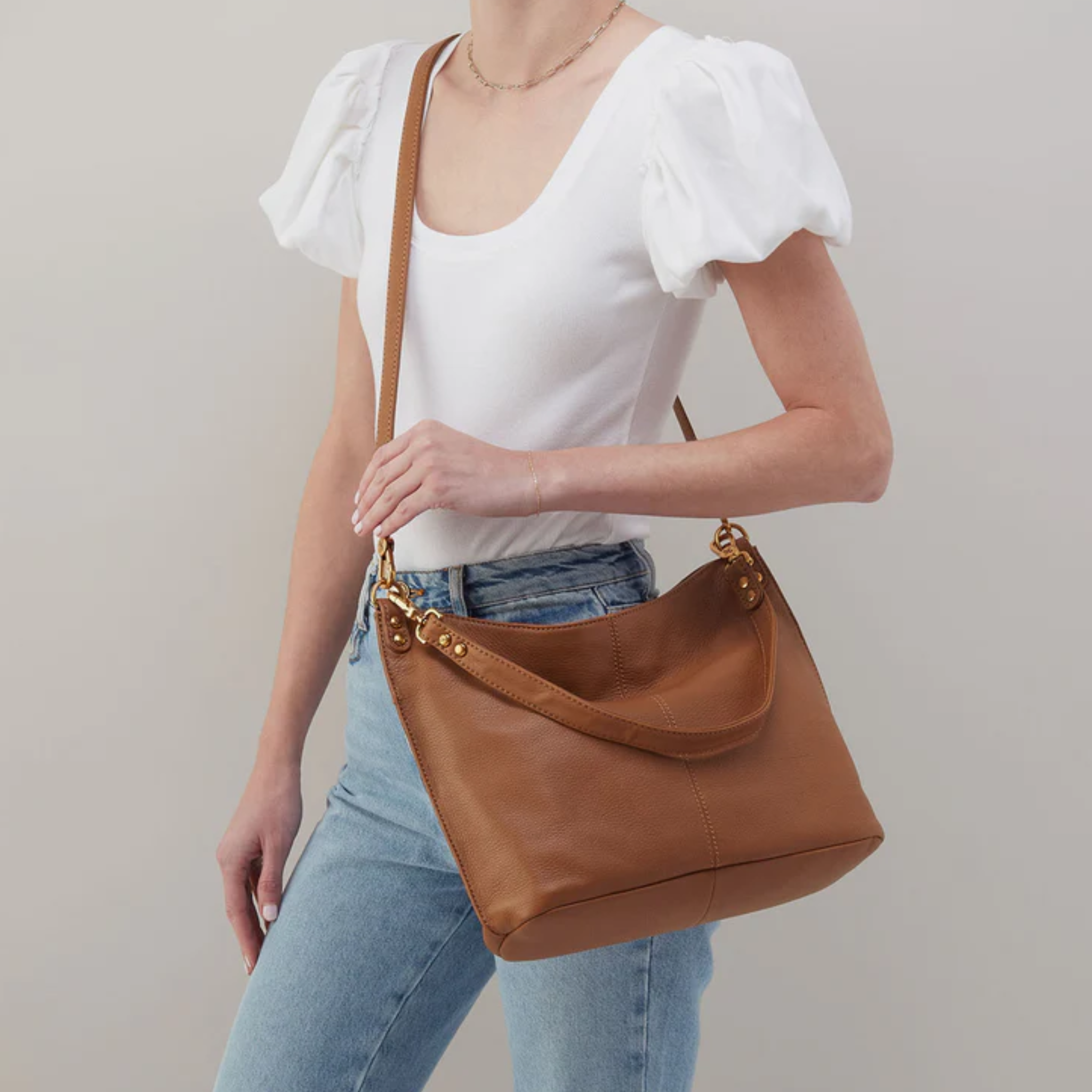 Pier Shoulder Bag - Pebbled Leather | Warm Honey