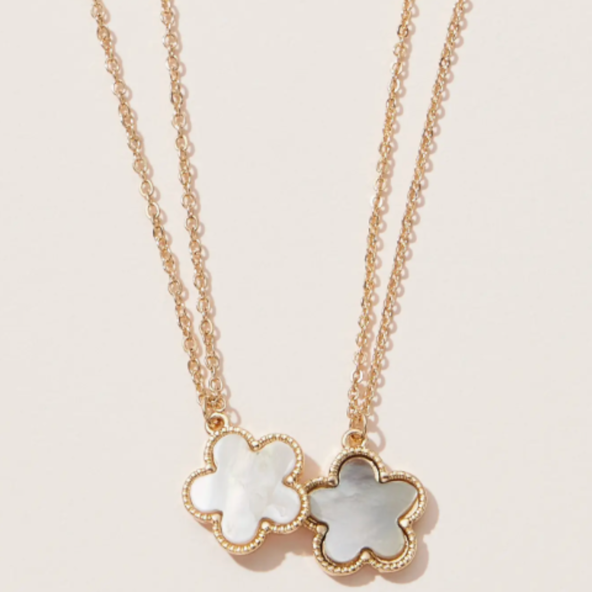 Clover Mother of Pearl Necklace - Let's Bag It