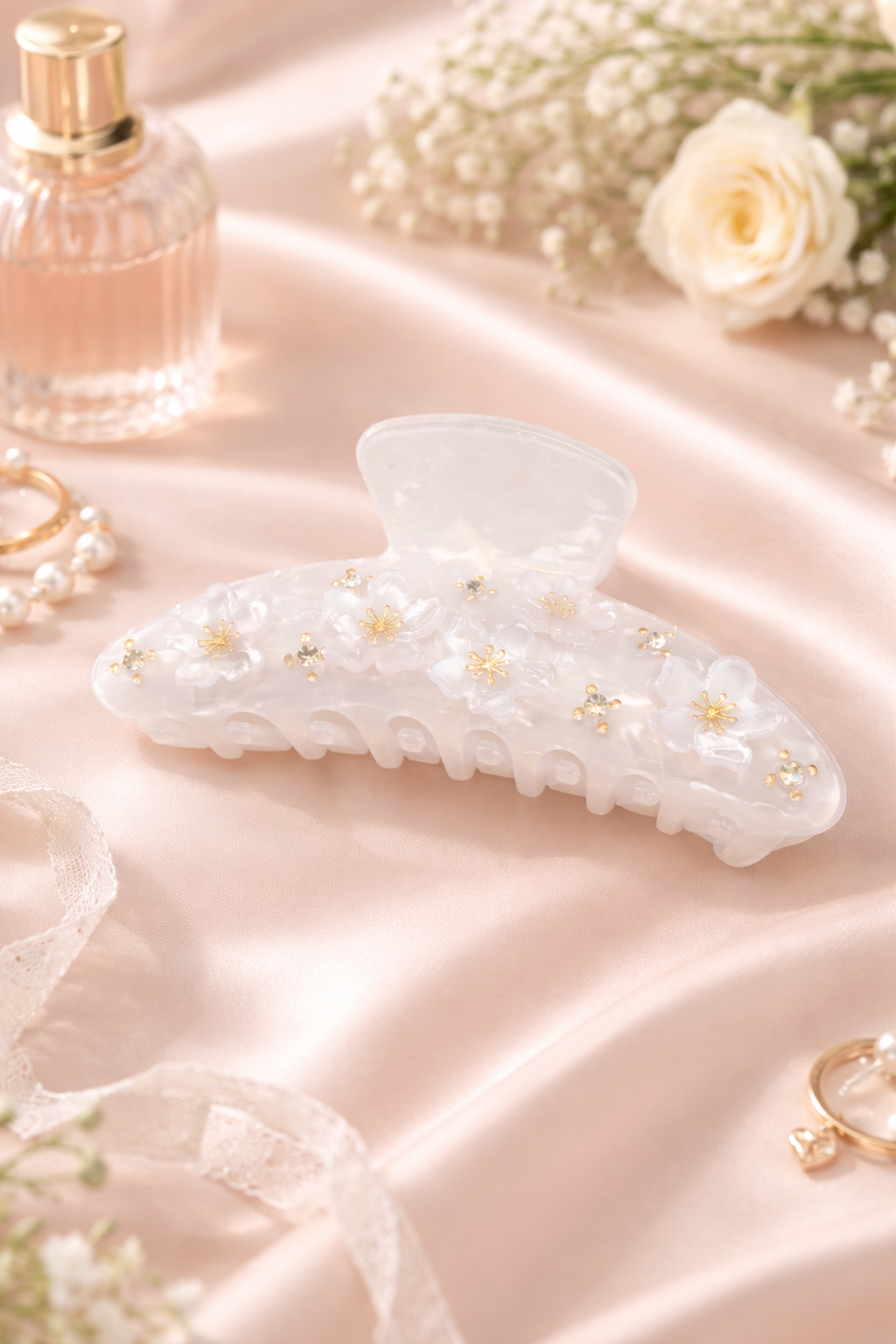 Pearlescent Daisy Hair Claw Clip 🌼 ✨