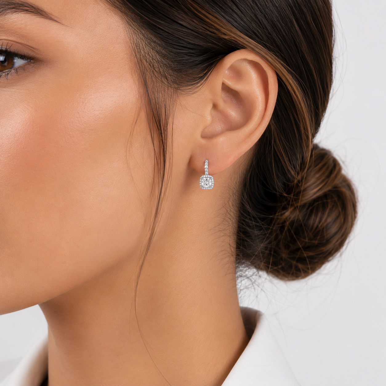 Moving Pavé CzSquare Stud