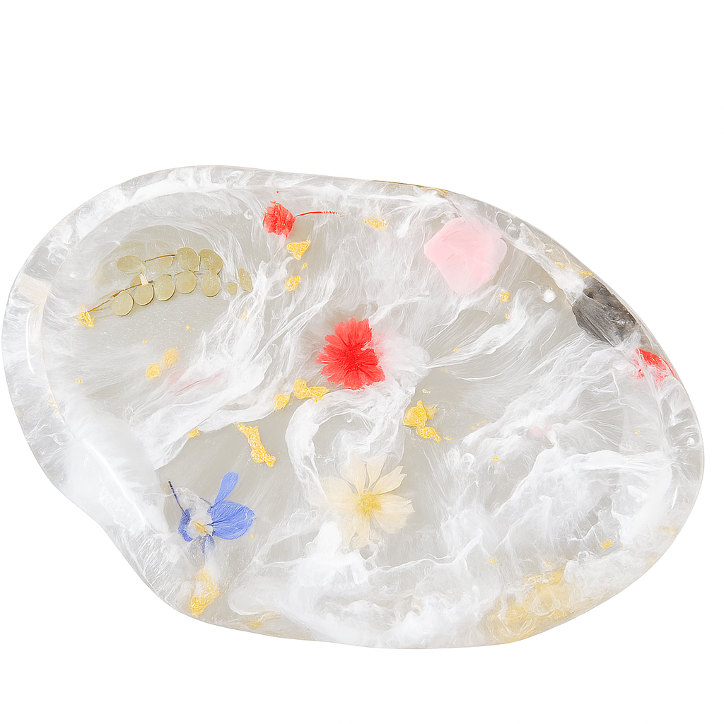 Cloud oval resin tray featuring dried flowers, perfect for decorative use or serving items.