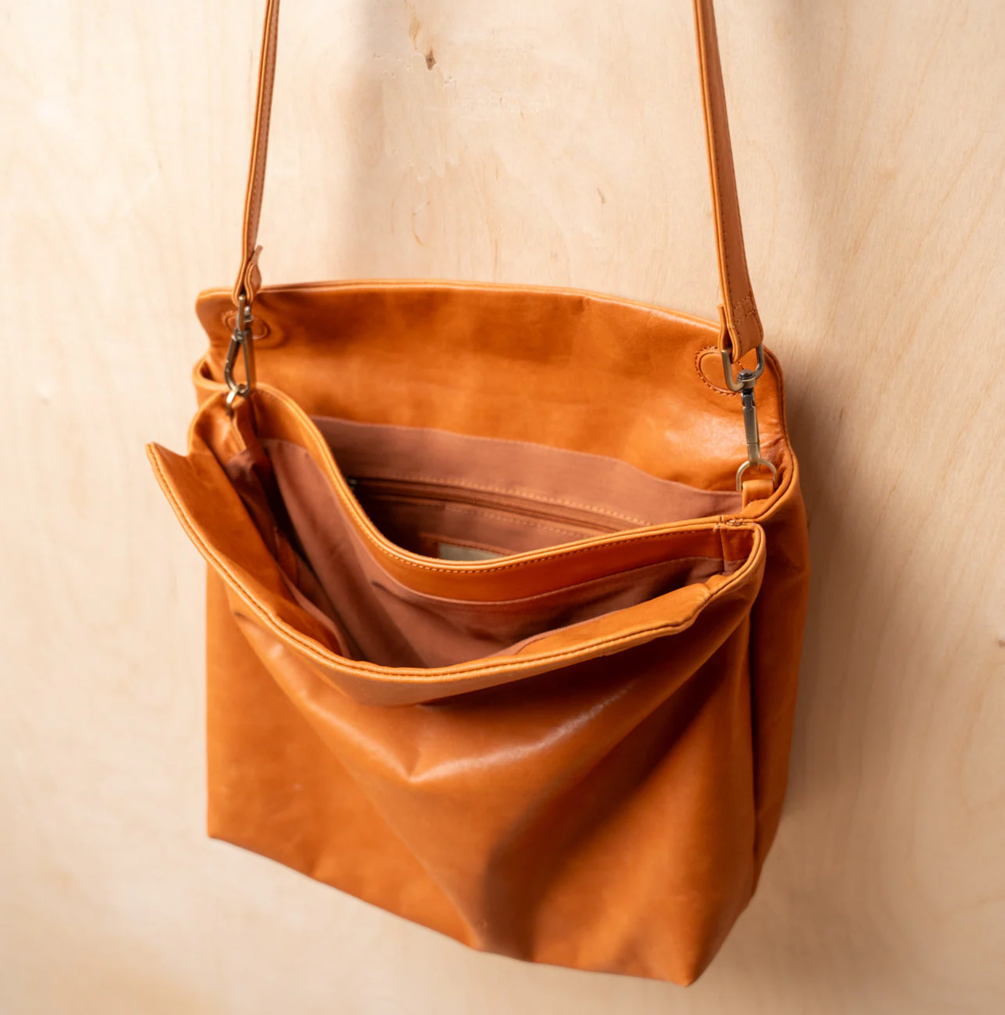 Daniella Lehavi Arizona Satchel tote in soft leather, featuring a spacious interior and stylish exterior design.