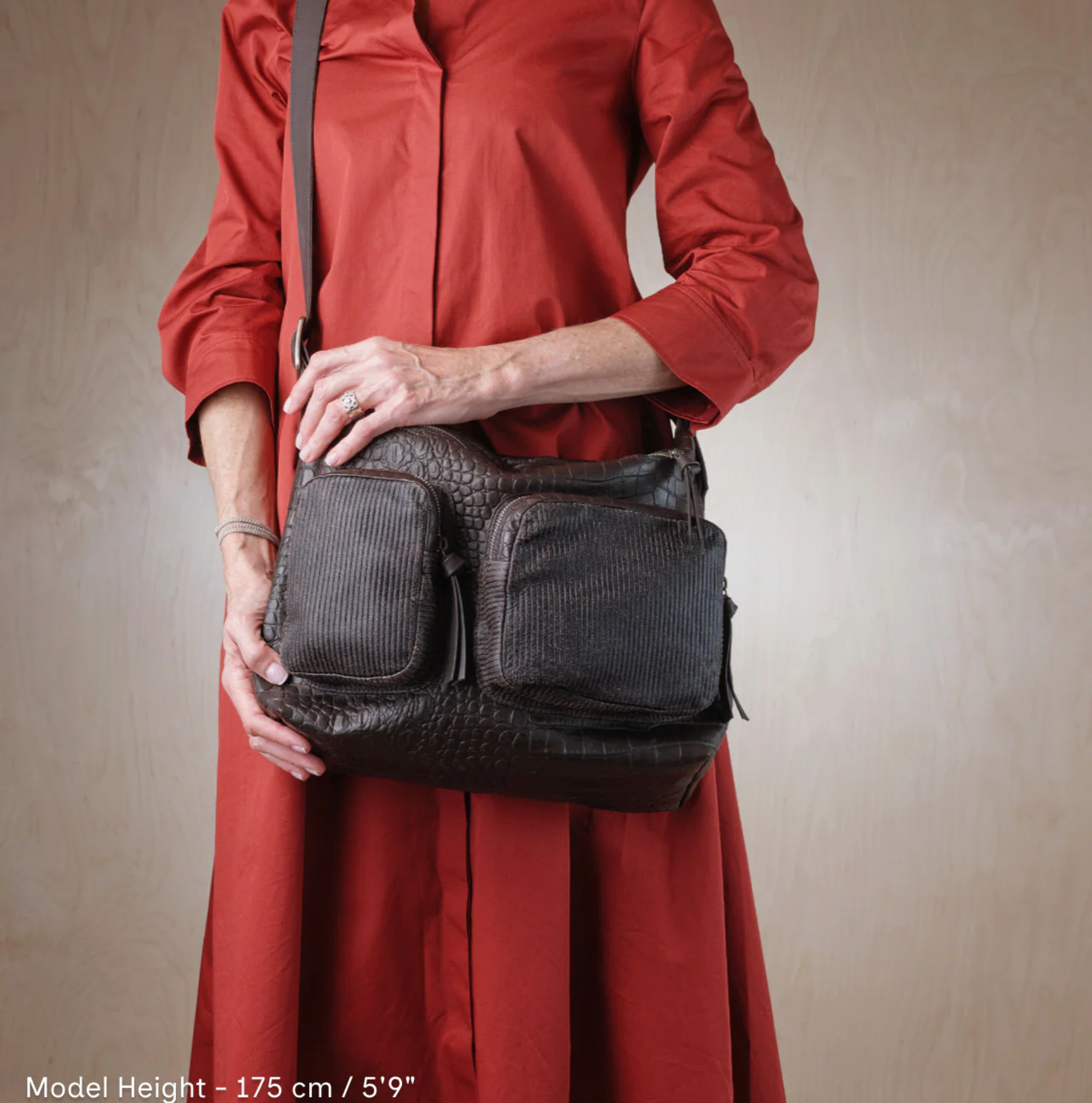 Daniella Lehavi Memphis hobo bag in soft leather, featuring a slouchy design and a spacious interior for everyday use.