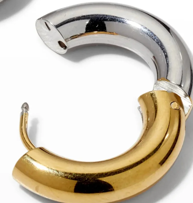 Two-tone earrings featuring a hinge French cleat closure by Private label, showcasing a modern and stylish design.