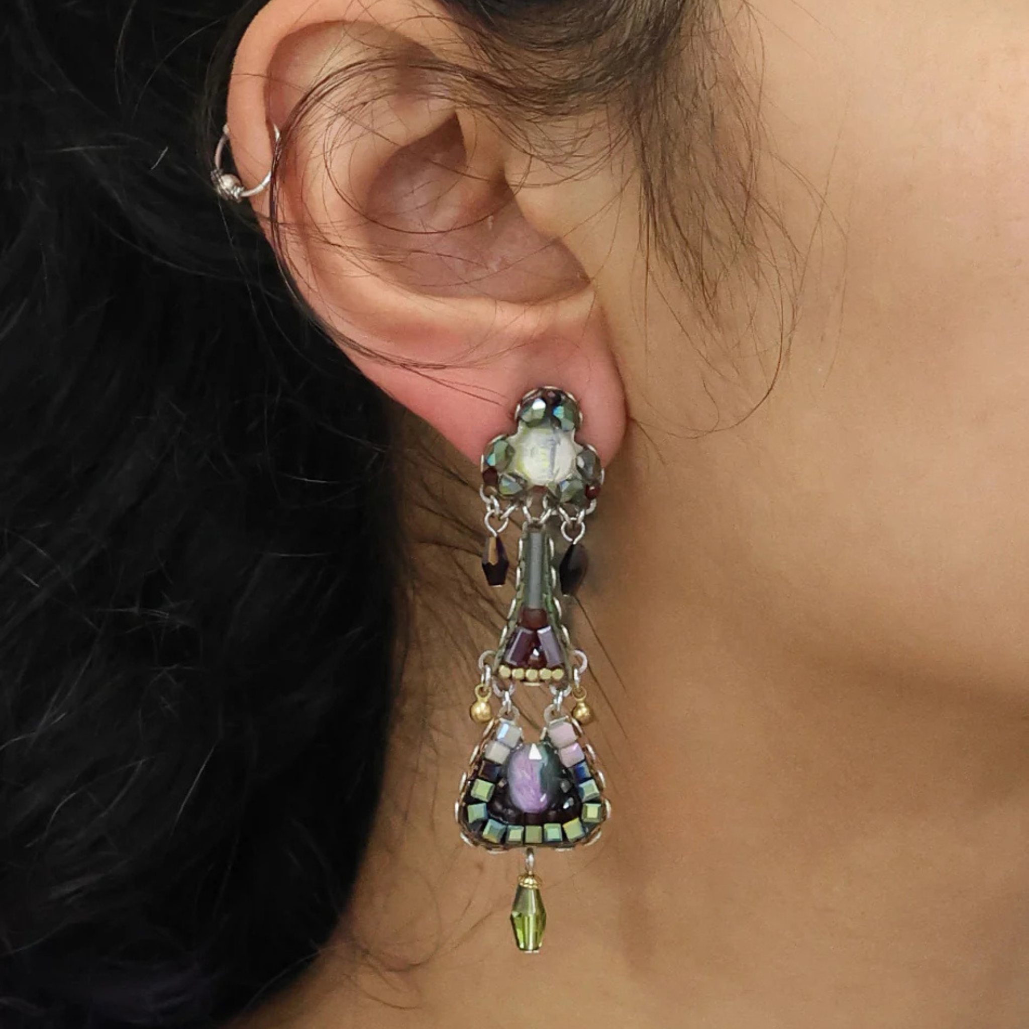 Silent Shadows Set, Mythic Earrings