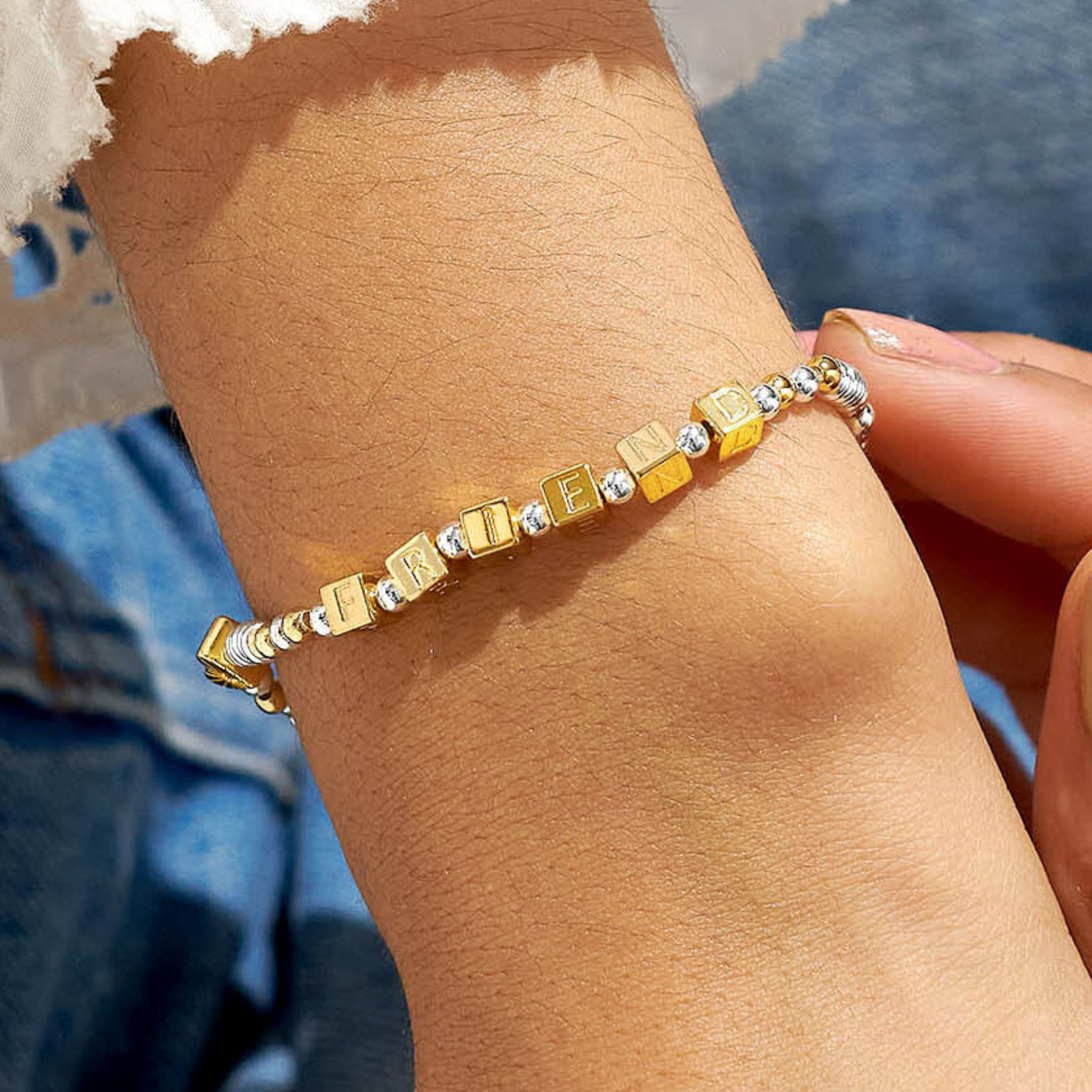 Happy Little Moments 'Friend' Bracelet