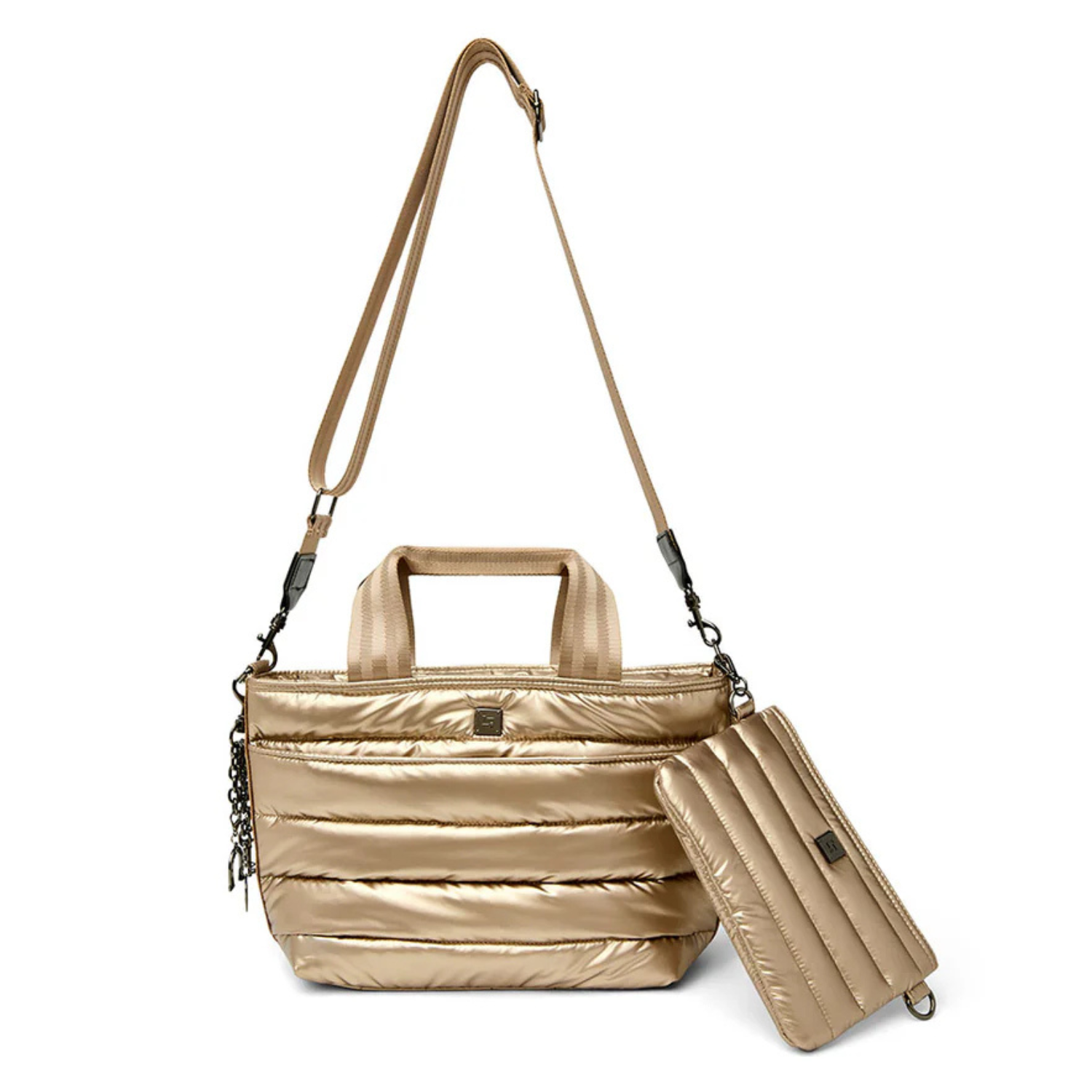 Think Royln Getaway travel bag with sleek design and multiple compartments, ideal for stylish and organized travel.