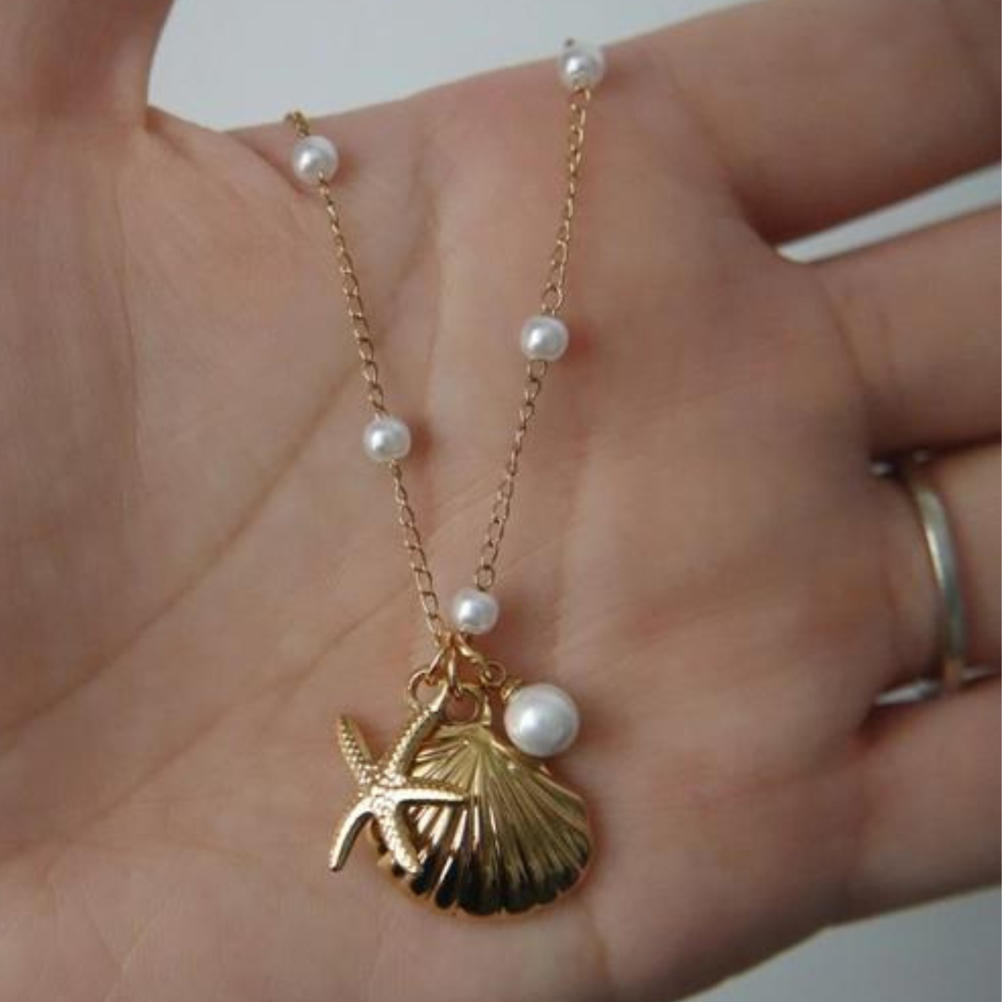 By the Shore Necklace | Shell and Star Pendant