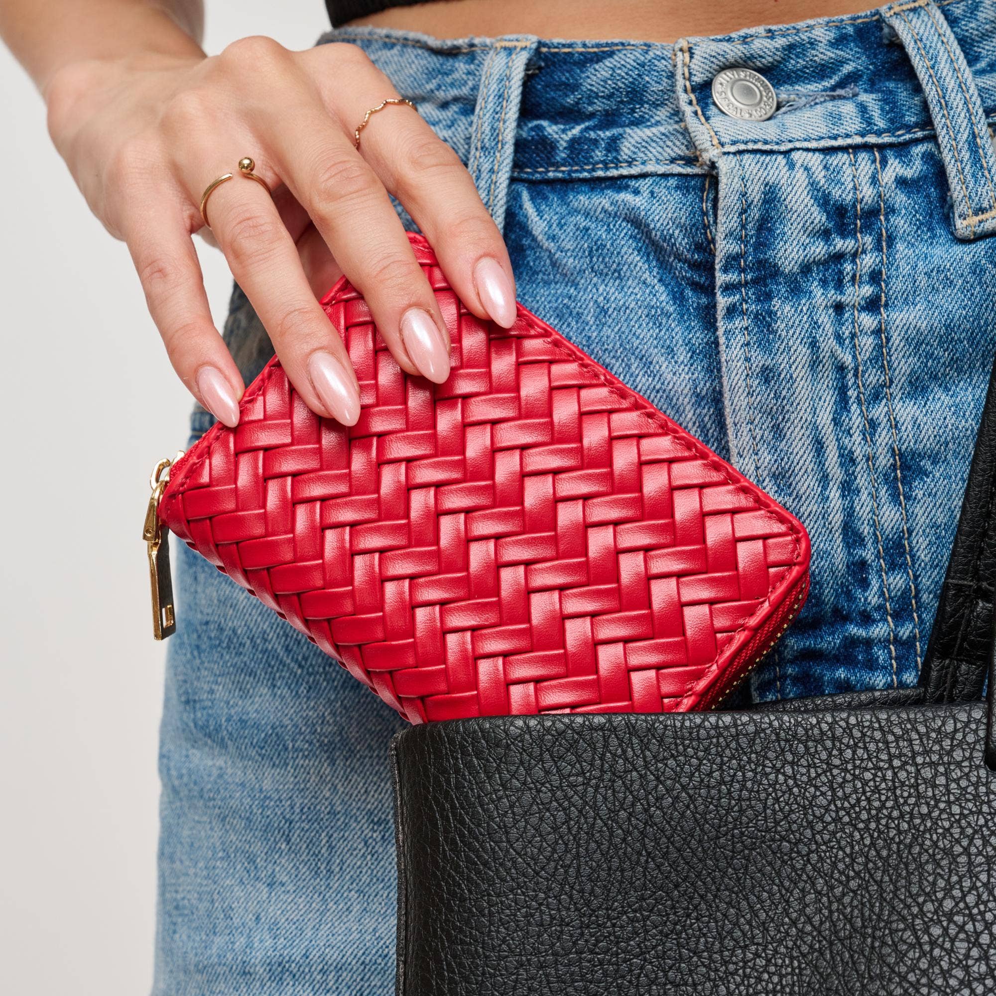 Urban Expressions Jocelyn Wallet in textured material, featuring multiple card slots and a zippered coin pocket.