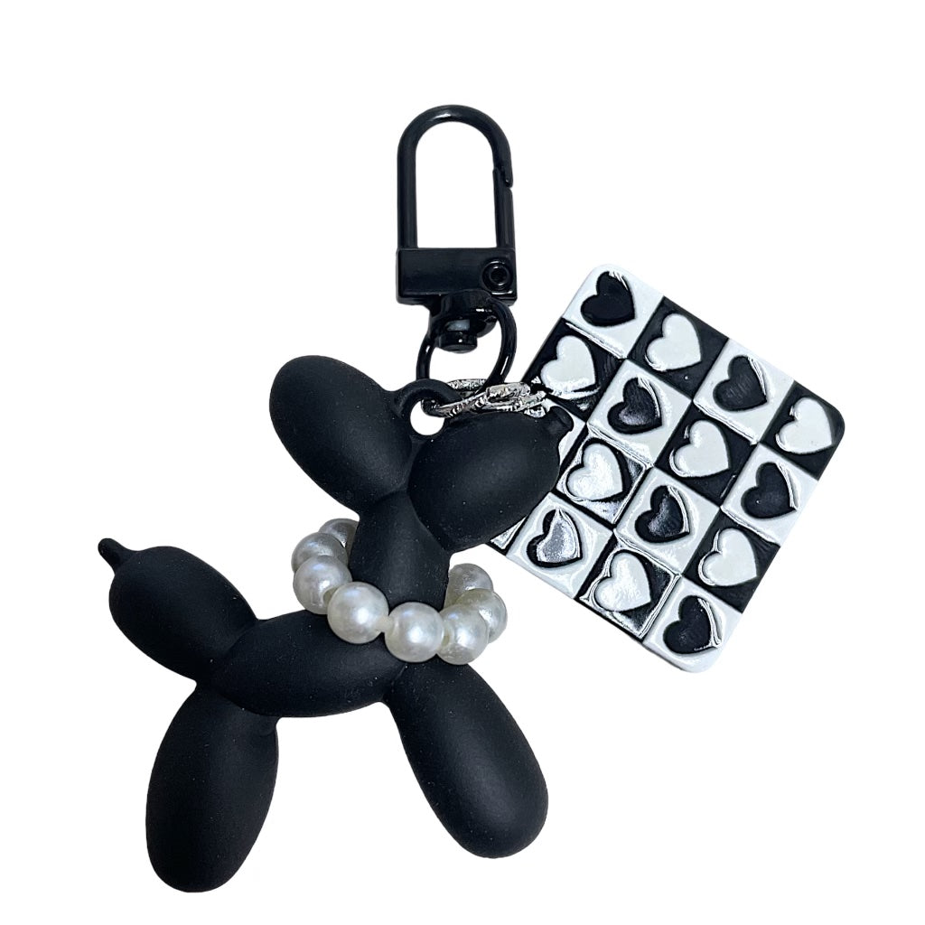 Black/White Balloon Dog Keychain