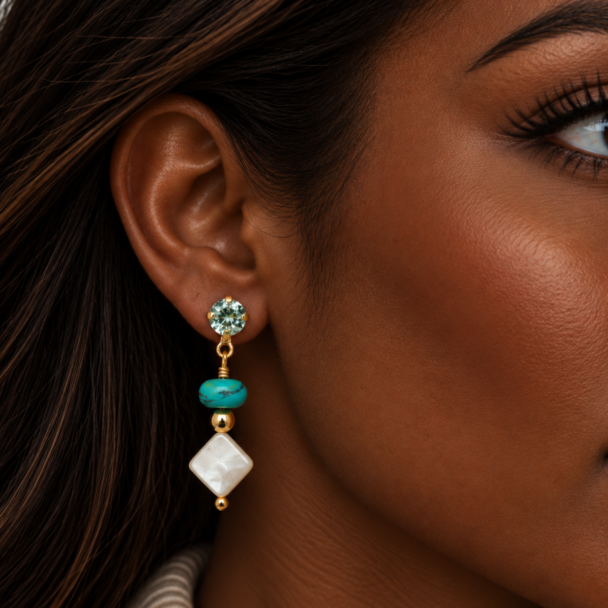 Sorrelli Tybee dangle earrings with intricate design and sparkling accents, featuring elegant hanging jewelry style.