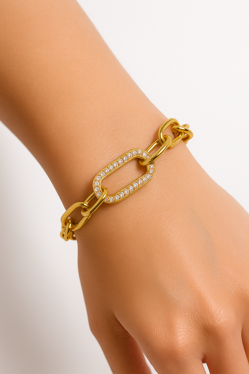 Luxe Oval Link Bracelet