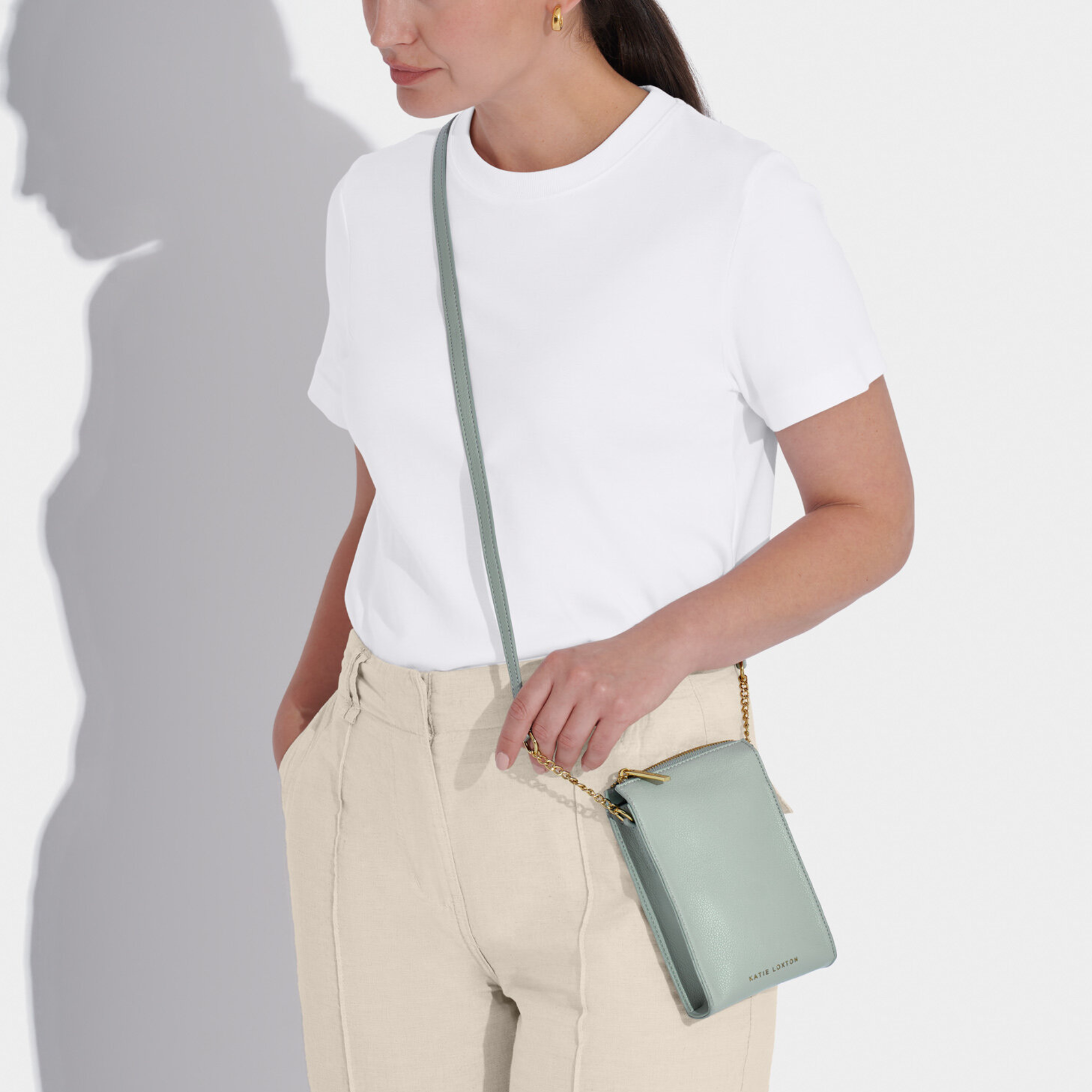 Zana Slim Crossbody